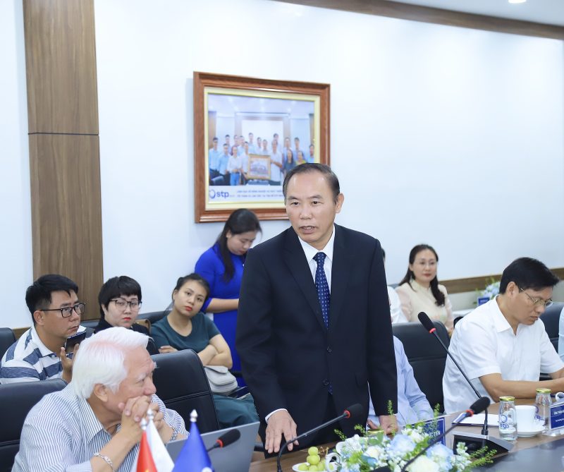Ông Phùng Đức Tiến - Thứ trưởng bộ Nông nghiệp và Phát triển nông thôn 
